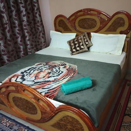 Pratibha Home Stay Jabalpur Exteriör bild