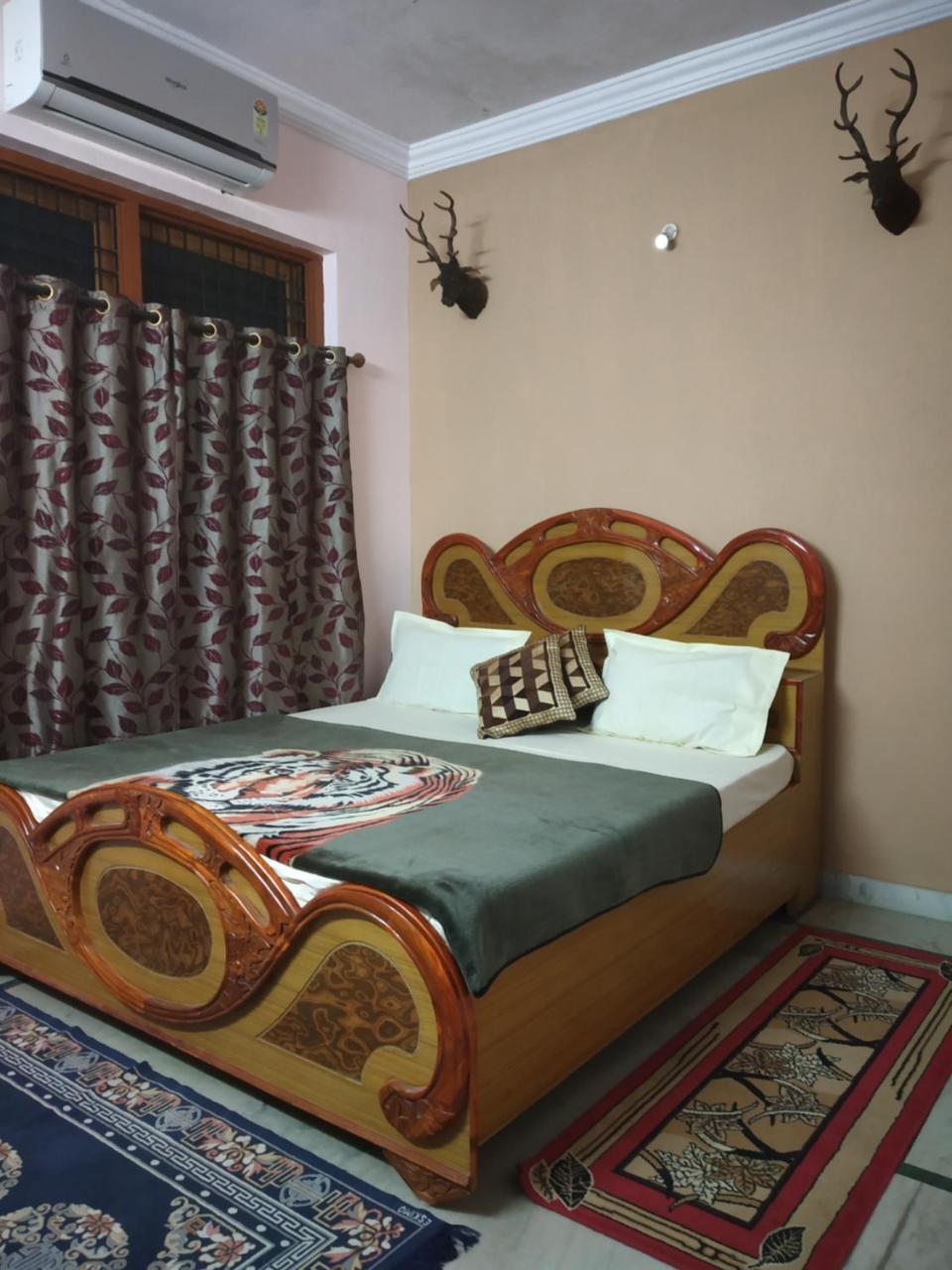 Pratibha Home Stay Jabalpur Exteriör bild
